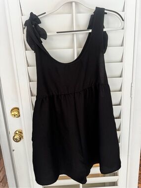 SHEIN Black Tie-Shoulder Babydoll Cami